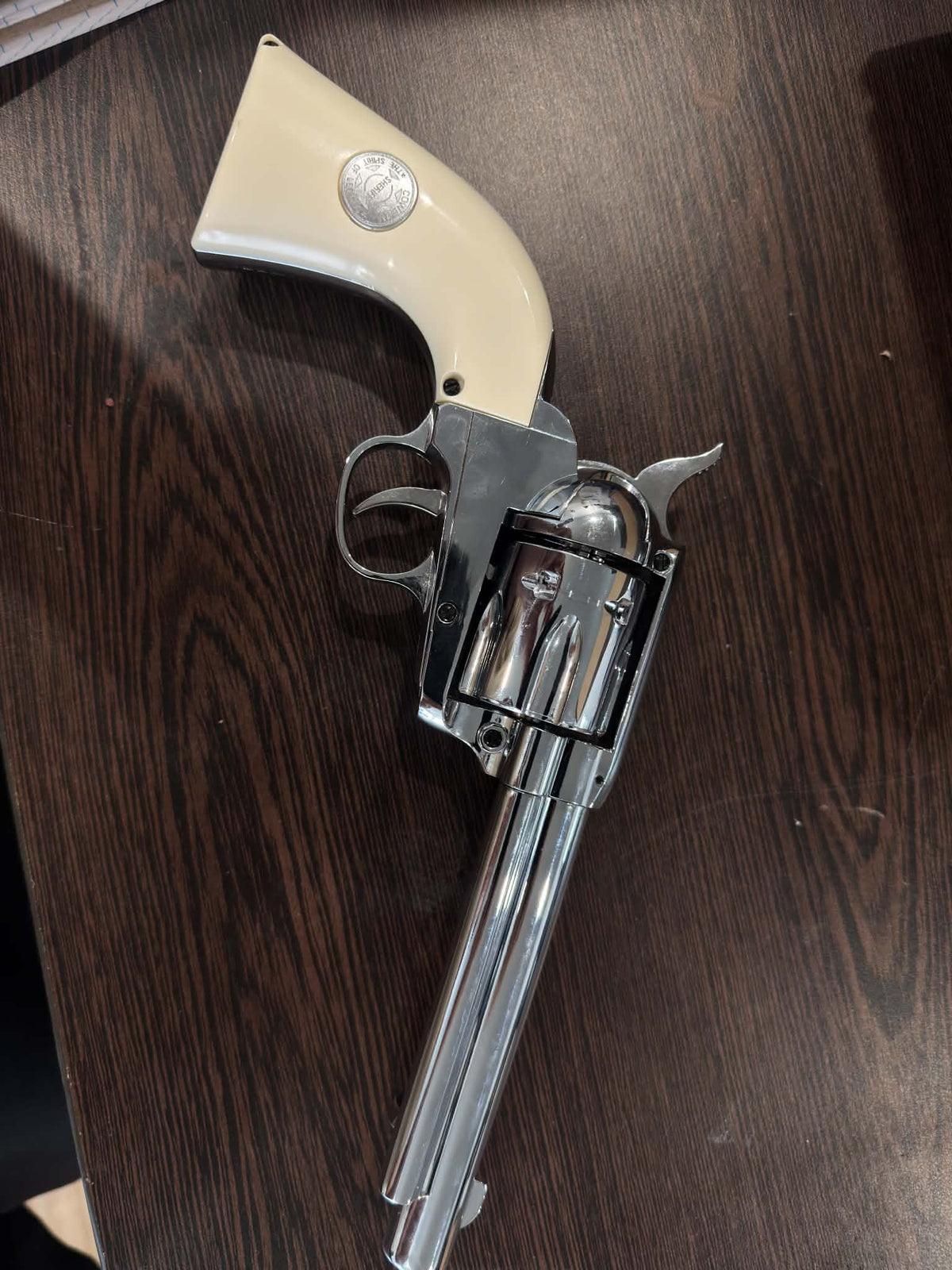 BONEYARD - Kele Colt 1873 Peacemaker Manual Metal Blaster – Silver