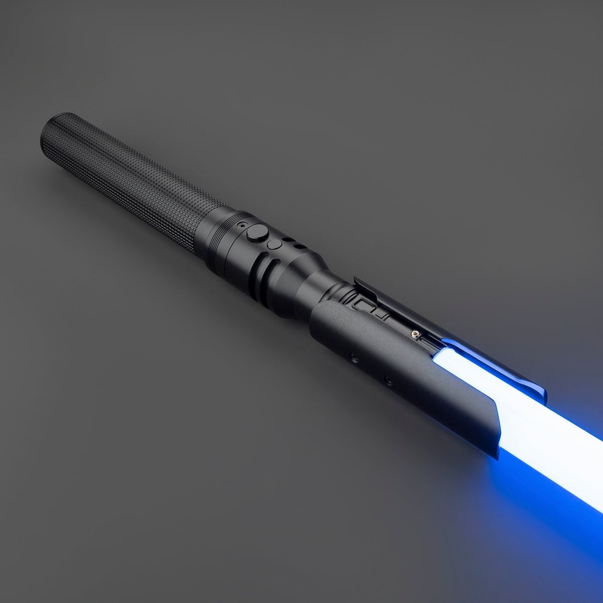Custom Cal Kestis lightsaber with metallic detailing – Battle Sabers