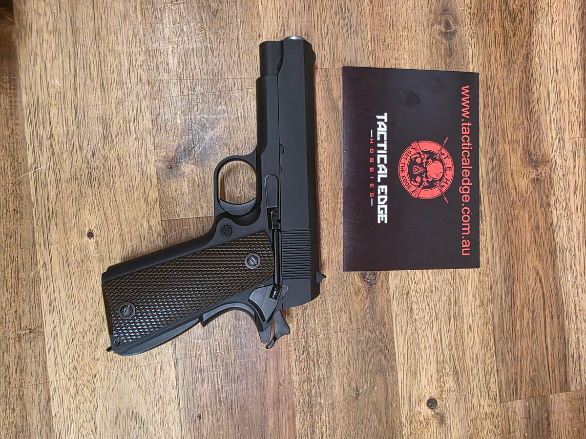 Ex-Demo WE Tech "Commander" 1943 Gelsoft Gas Blowback Gel Blaster