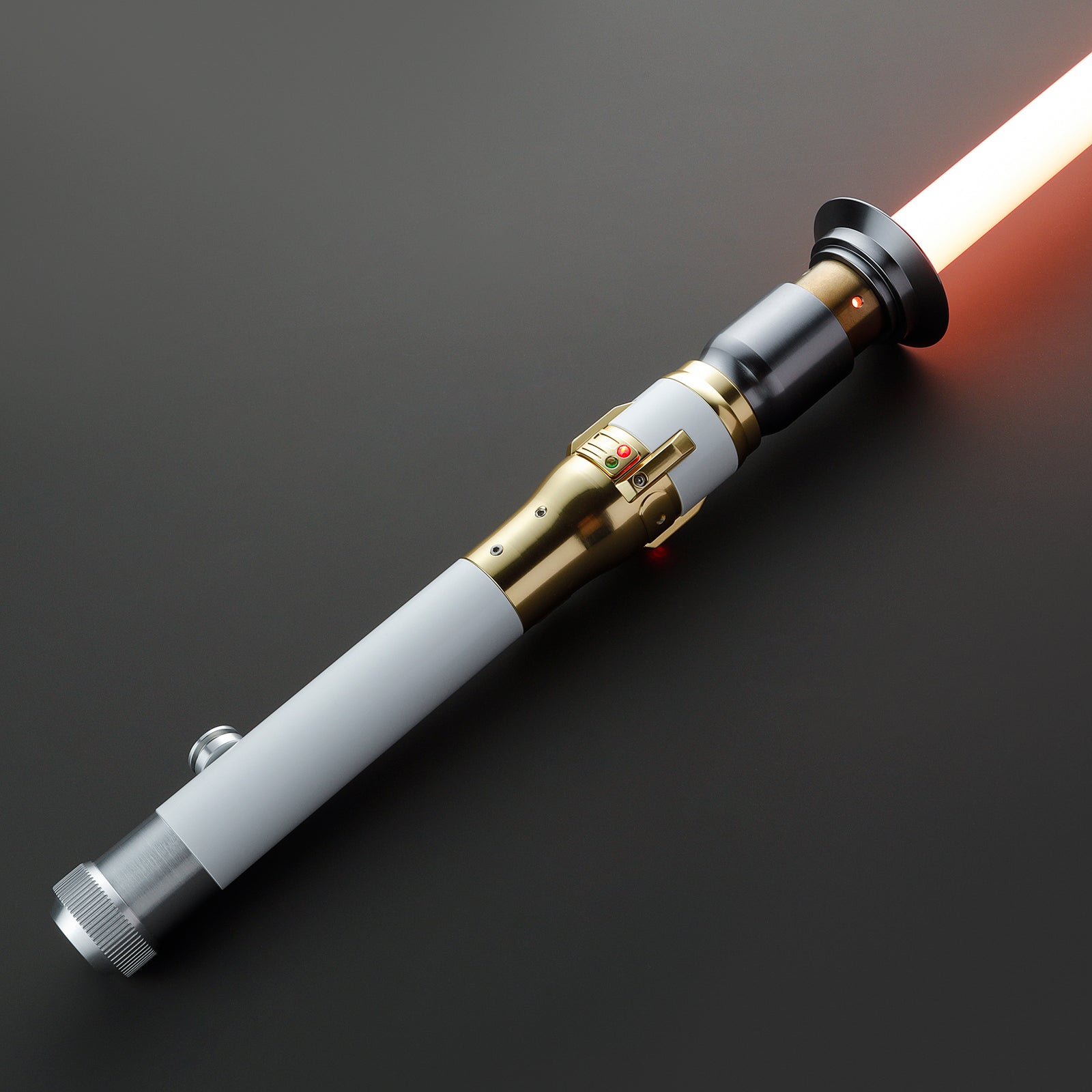 Mars Tube saber glow – Battle Sabers